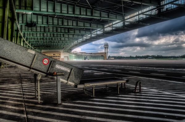 Berlin Tempelhof Canopy and Conveyor belt