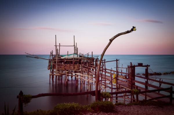 Trabocchi: the tailspin of the giant spiders jetting on the sea - Trabocchi of Abruzzo