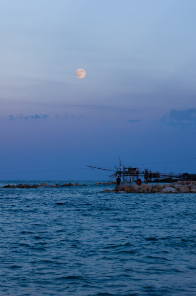 Waiting for the moon - Trabocchi of Abruzzo